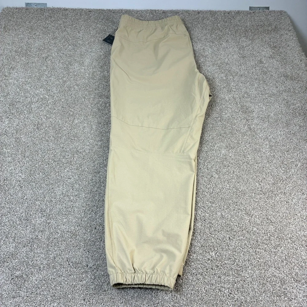NWT VRST Mens XX‎ Large Tan Nylon Spandex Jogger Pants Athletic Trackwear Casual